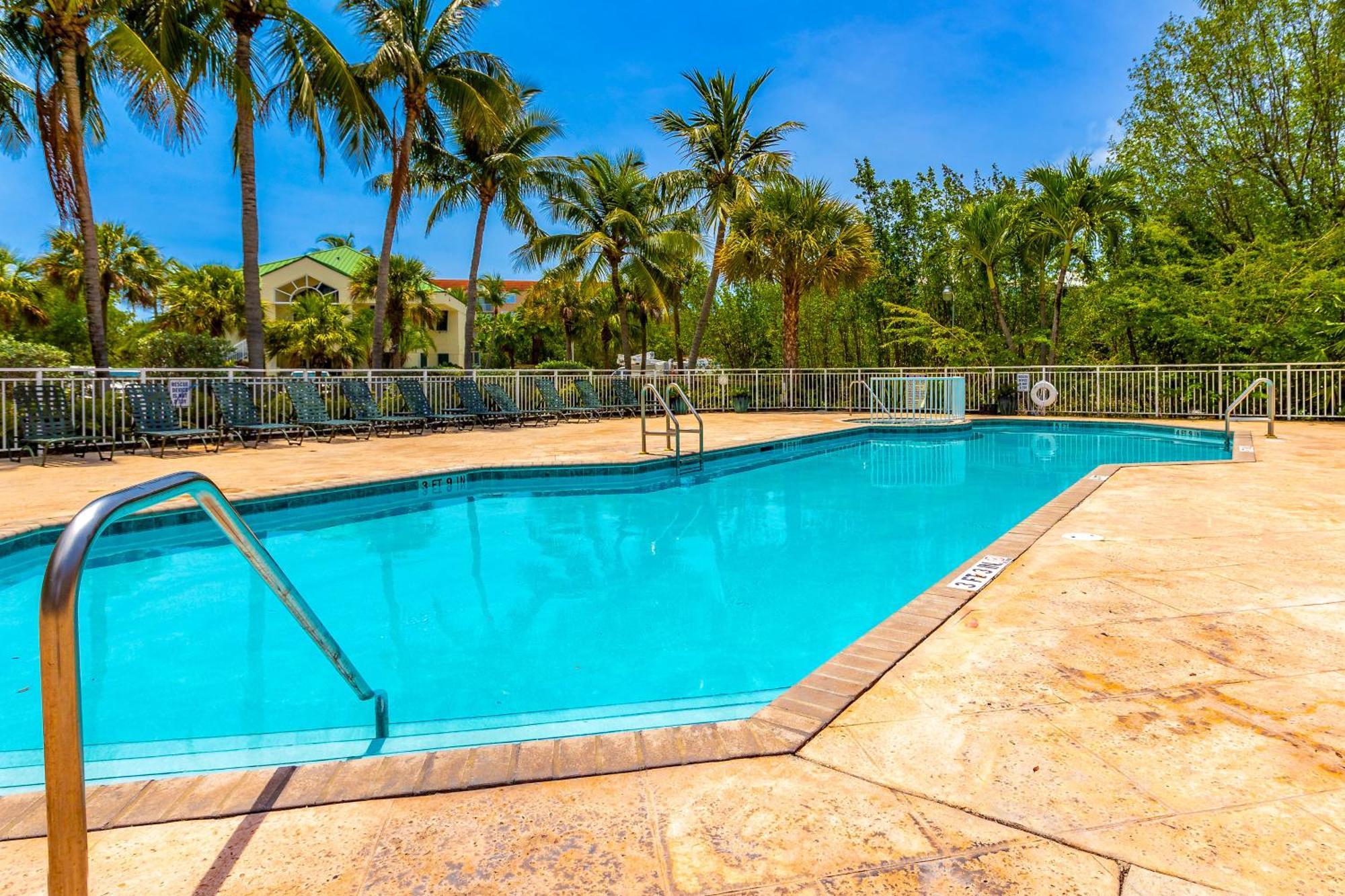 Sunrise Suites Dominican Suite #110 Key West Kamer foto