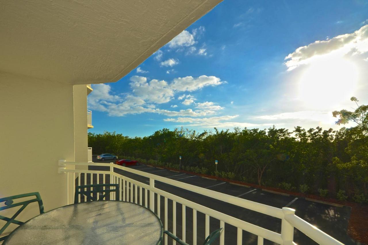 Sunrise Suites Dominican Suite #110 Key West Buitenkant foto